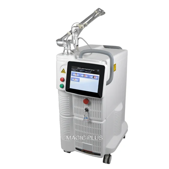 Máquina quirúrgica del CO2 del rejuvenecimiento de la vagina del laser del fotón 4 D del fotón fraccional del equipo médico 1060nm